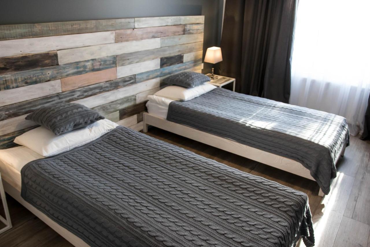 "Дальний Кордон" Hotel Moshchanytsya Luaran gambar