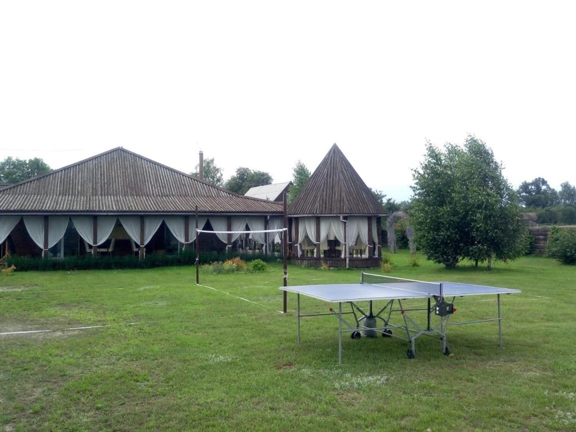 "Дальний Кордон" Hotel Moshchanytsya Luaran gambar